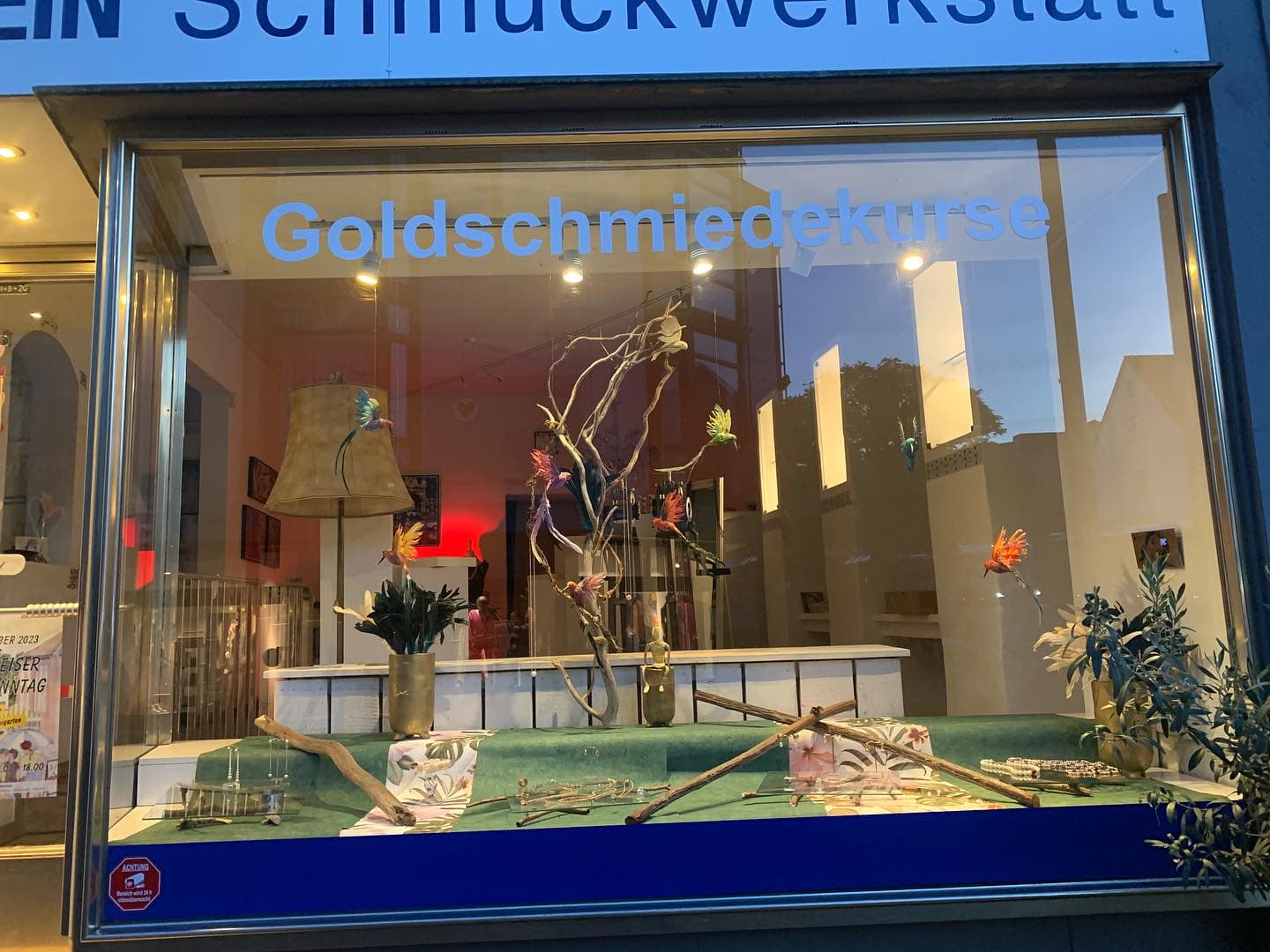 #neues schaufenster#freude#leidenschaft#schmuck#goldschmiede#glück#